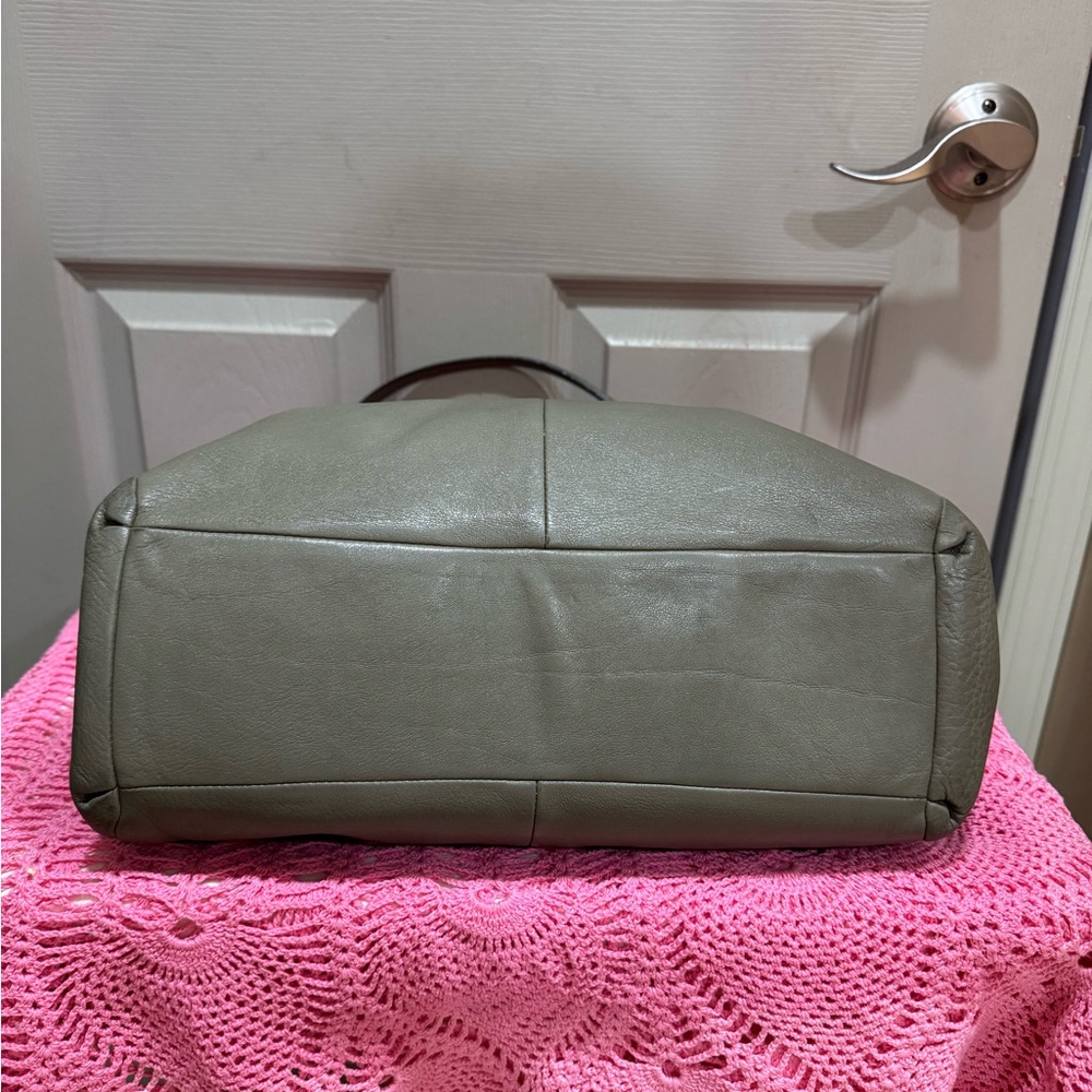 COACH Madison Phoebe Slouch Hobo Shoulder Bag Pebbled Olive Green Leather Purse - Picture 9 of 16